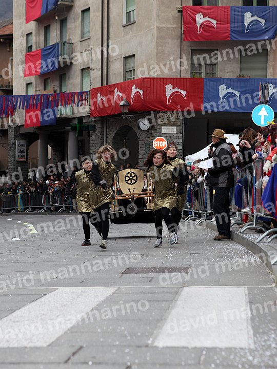 Gara delle Bighe 2011-7747.jpg